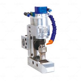 Ultrasonic Fabric Cutting and Sealing Machine